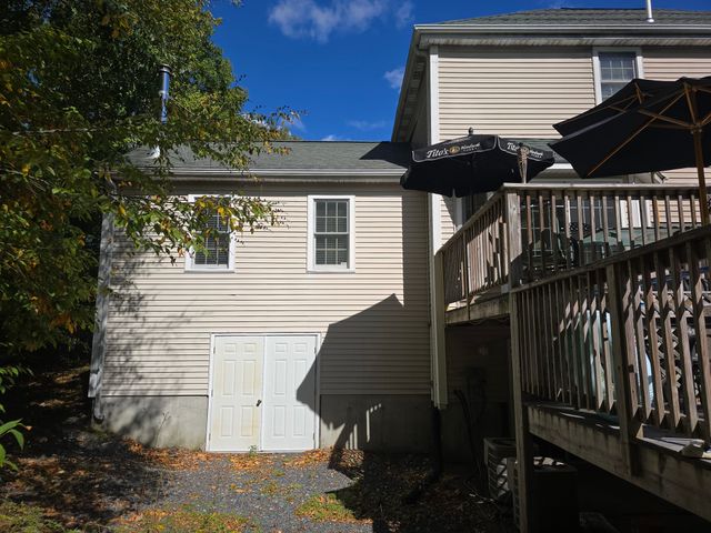 697 Tremont St, Dighton, MA 02764