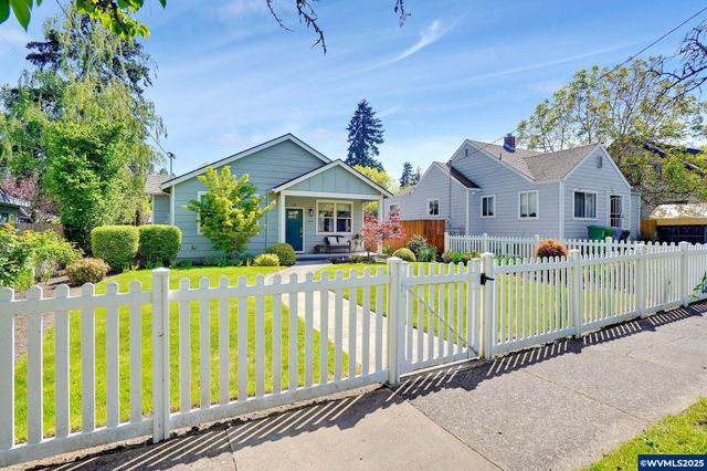 680 Breys Av NE, Salem, OR 97301