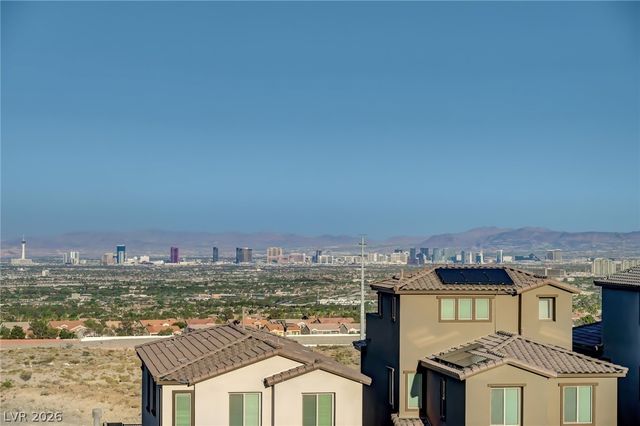 2408 Switchback Valley Street, Las Vegas, NV 89138