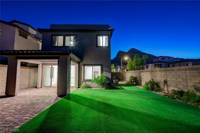 2408 Switchback Valley Street, Las Vegas, NV 89138