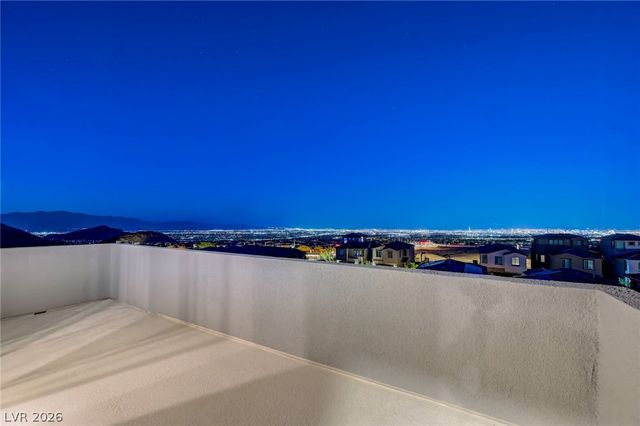 2408 Switchback Valley Street, Las Vegas, NV 89138