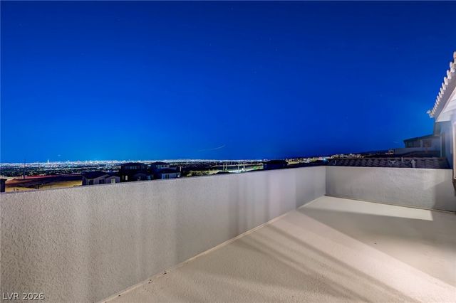 2408 Switchback Valley Street, Las Vegas, NV 89138
