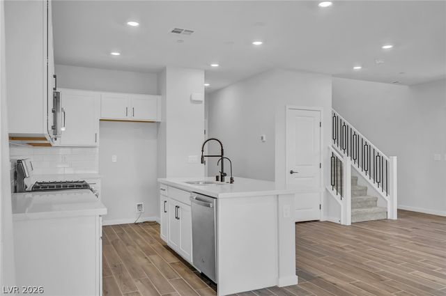 2408 Switchback Valley Street, Las Vegas, NV 89138