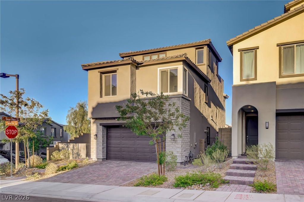2408 Switchback Valley Street, Las Vegas, NV 89138