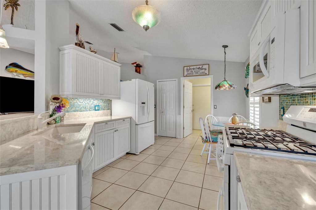 Image 7 of property listing at 3122 CAUTHEN CREEK DRIVE, Melbourne, FL 32934