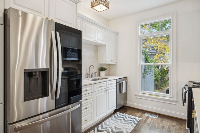 1210 5th Ave, N, Nashville, TN 37208