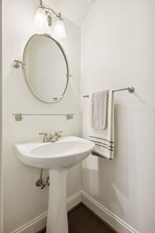 1210 5th Ave, N, Nashville, TN 37208