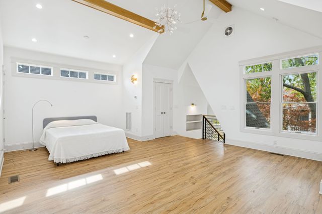 1210 5th Ave, N, Nashville, TN 37208