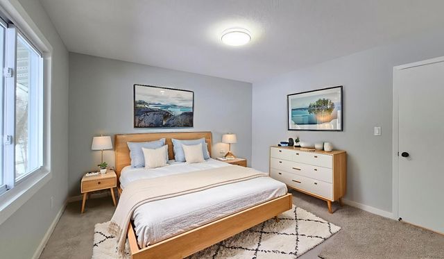 6609 Gretchen Lane N, Oakdale, MN 55128