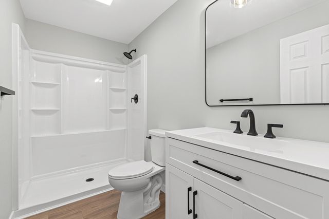 6609 Gretchen Lane N, Oakdale, MN 55128