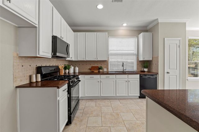 2210 Kerr TRL, Cedar Park, TX 78613