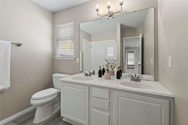 2210 Kerr TRL, Cedar Park, TX 78613