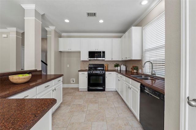 2210 Kerr TRL, Cedar Park, TX 78613