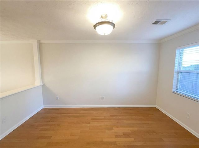 165 N River Drive G, Atlanta, GA 30350