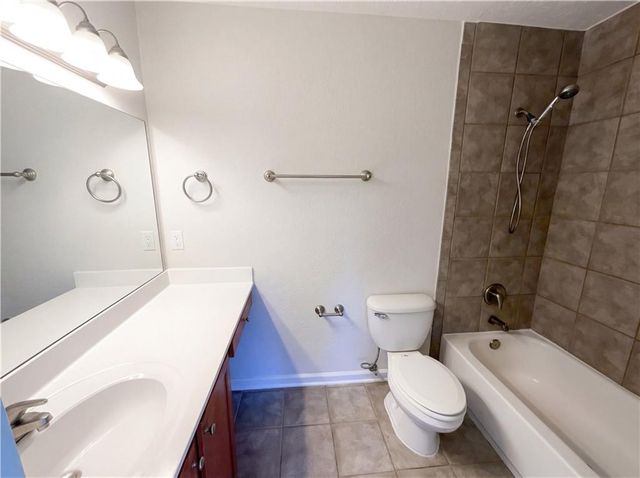 165 N River Drive G, Atlanta, GA 30350