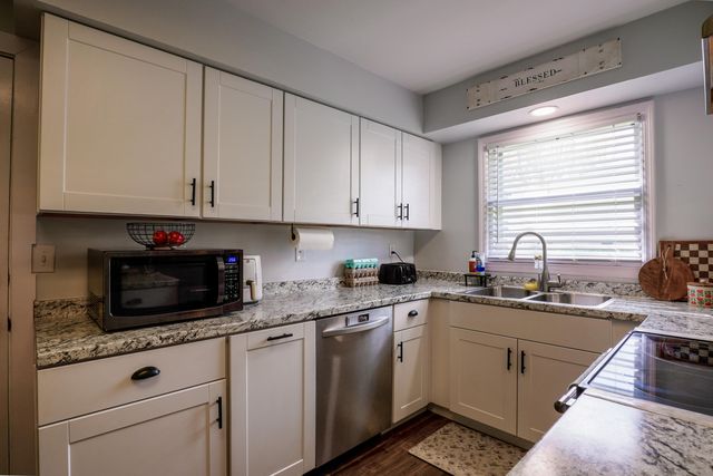 212 Williamsburg Court, Danville, KY 40422