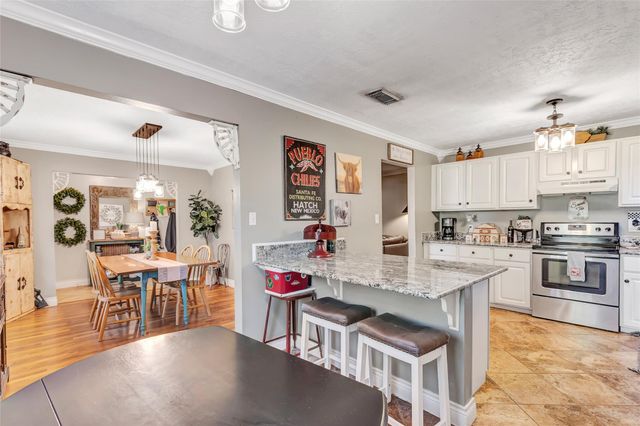 97 County Road 2268, Cleveland, TX 77327
