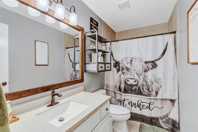 97 County Road 2268, Cleveland, TX 77327