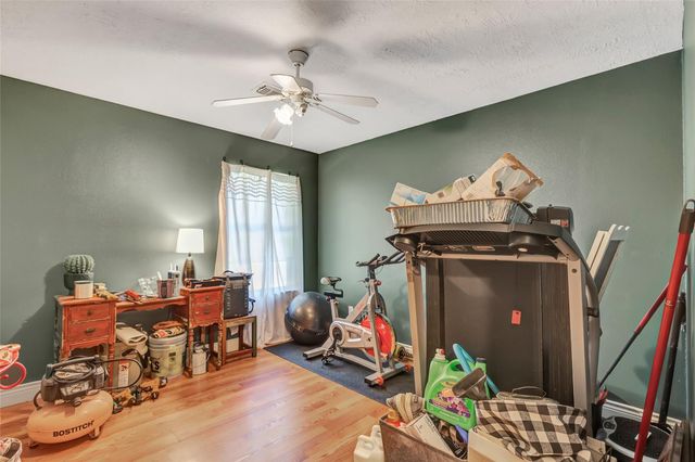 97 County Road 2268, Cleveland, TX 77327