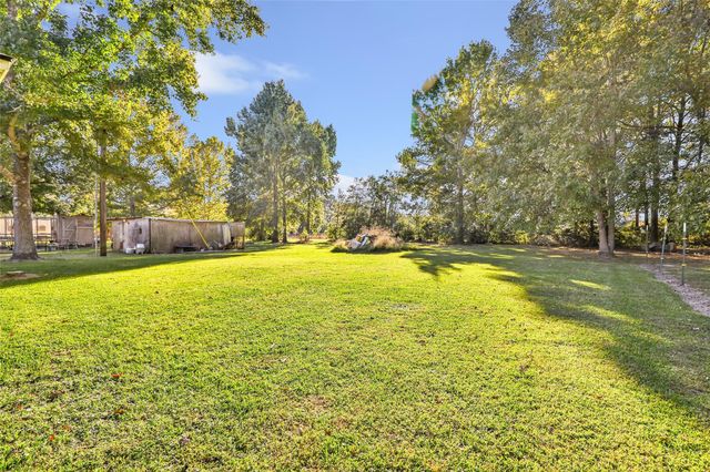 97 County Road 2268, Cleveland, TX 77327