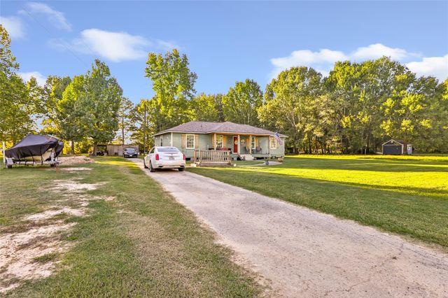 97 County Road 2268, Cleveland, TX 77327