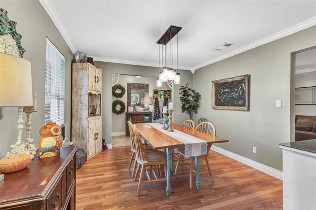 97 County Road 2268, Cleveland, TX 77327
