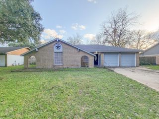 2024 Stonesthrow Drive, Bay City, TX 77414