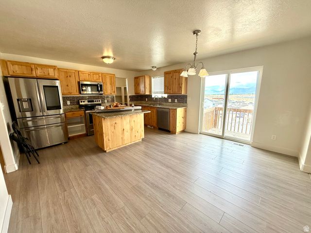 1823 S LONGVIEW RD, Santaquin, UT 84655