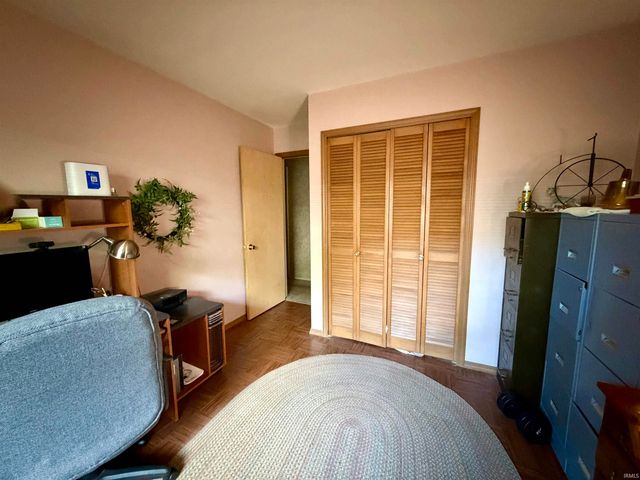 4221 N Lancaster Drive, Muncie, IN 47304