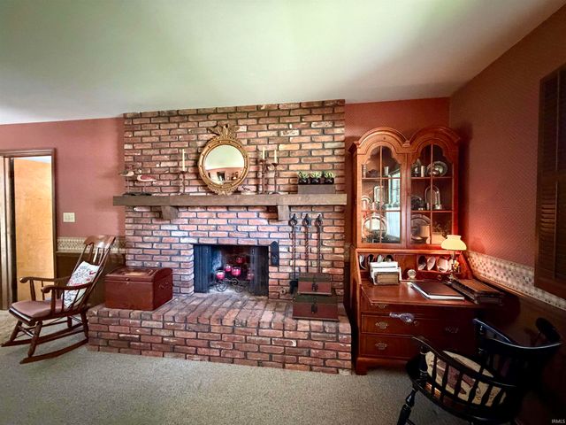 4221 N Lancaster Drive, Muncie, IN 47304