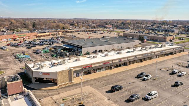 1292 Rickert Drive 152, Naperville, IL 60540