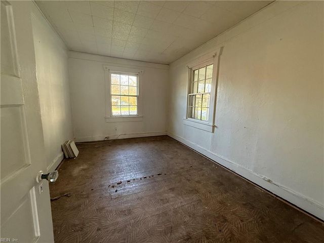 203 Hollywood AVE, Hampton, VA 23661