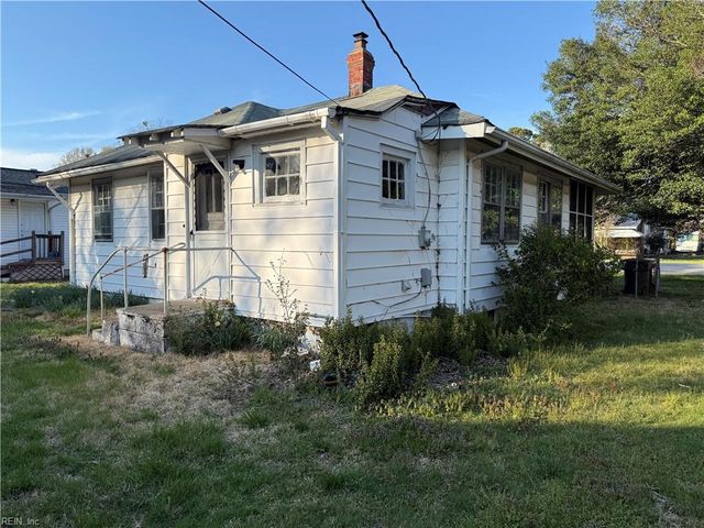 203 Hollywood AVE, Hampton, VA 23661