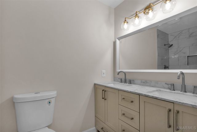 5724 Carriage Brook Road, Montgomery, AL 36116