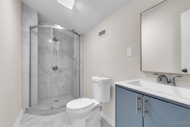 5724 Carriage Brook Road, Montgomery, AL 36116