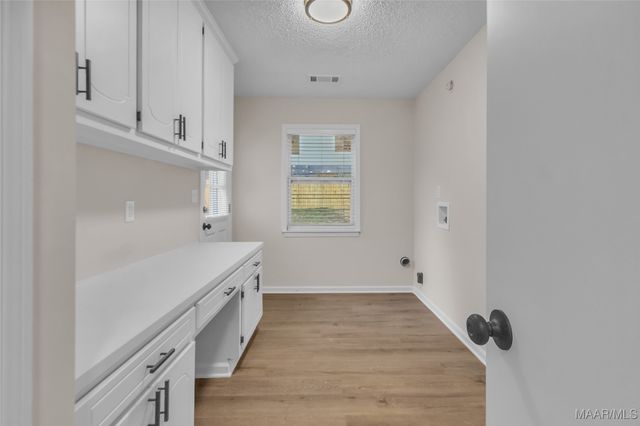 5724 Carriage Brook Road, Montgomery, AL 36116