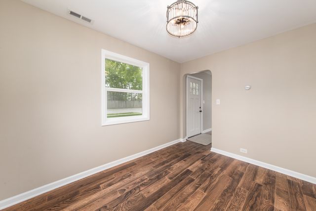 208 Alvin Avenue, Northlake, IL 60164