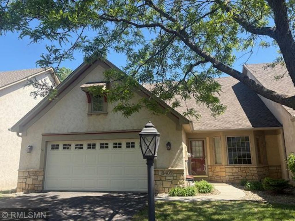 8409 Rosewood Drive, Chanhassen, MN 55317