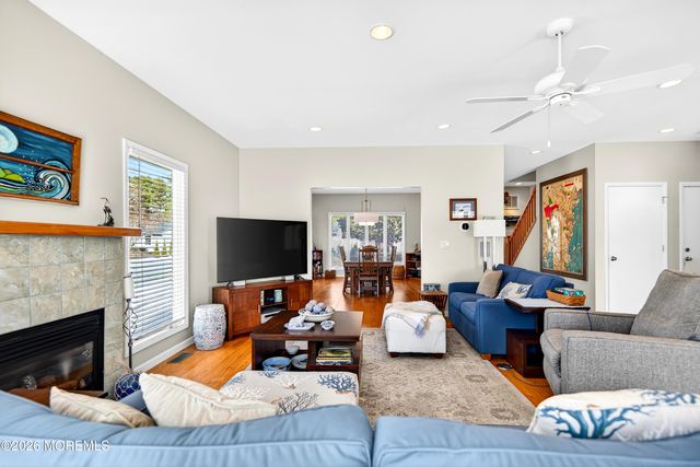 20 Edgewater Drive, Tuckerton, NJ 08087