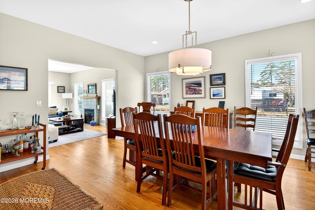 20 Edgewater Drive, Tuckerton, NJ 08087