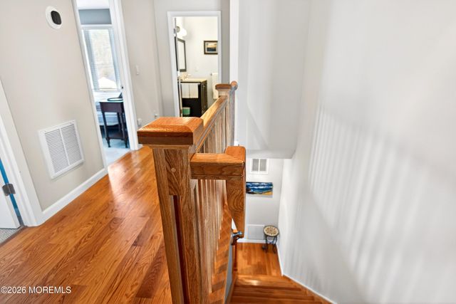 20 Edgewater Drive, Tuckerton, NJ 08087