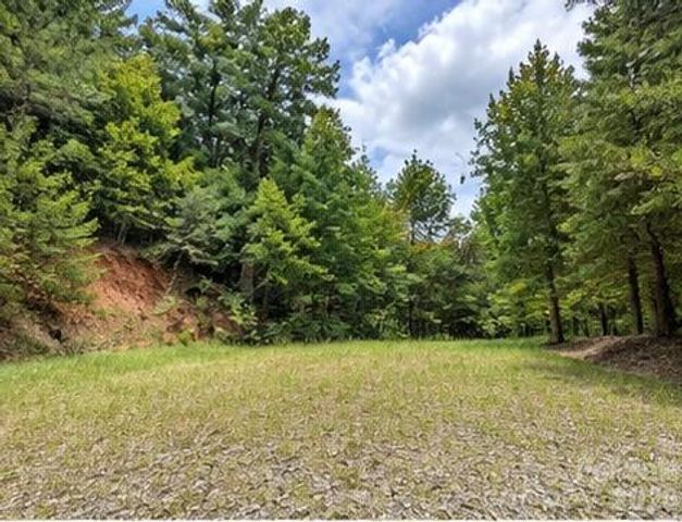 000 Price Road, Moravian Falls, NC 28654