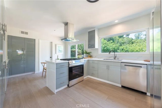 3643 Ballina Canyon Road, Encino, CA 91436