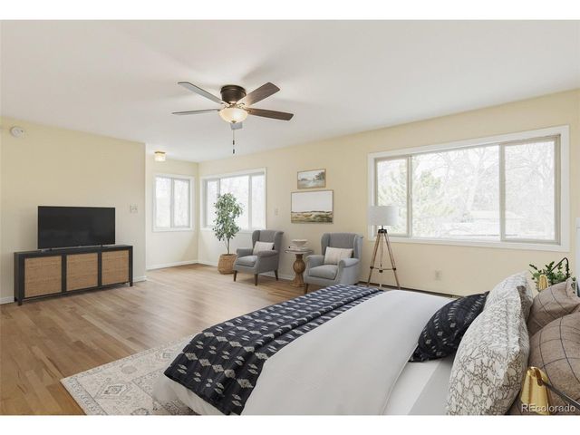 8185 Sunset Dr, Lakewood, CO 80214