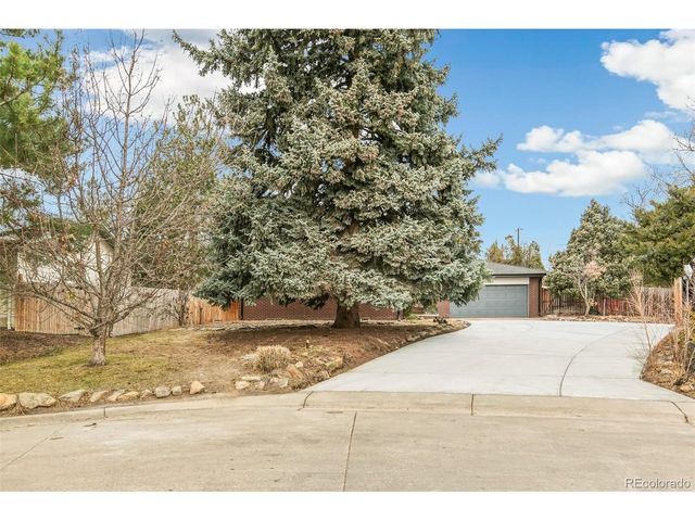 8185 Sunset Dr, Lakewood, CO 80214