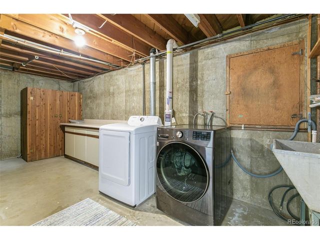 8185 Sunset Dr, Lakewood, CO 80214