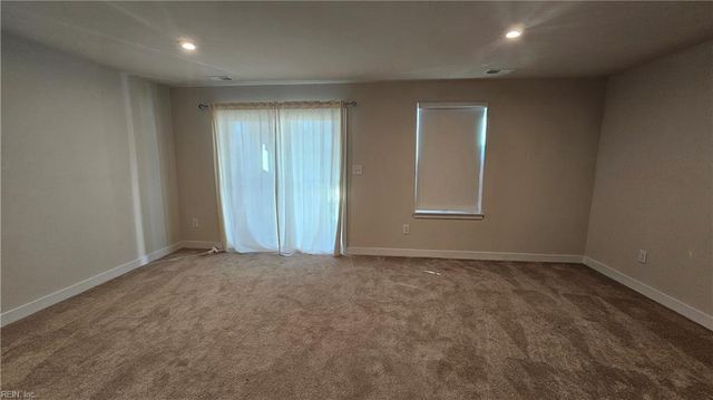 549 Westport ST, Chesapeake, VA 23323