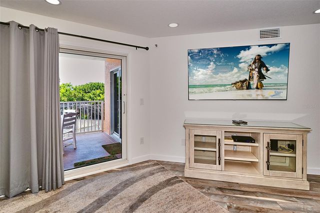 18400 GULF BOULEVARD 1206, Indian Shores, FL 33785