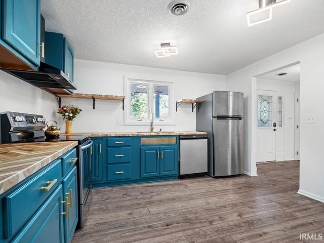 6918 Piegan Place, Fort Wayne, IN 46815