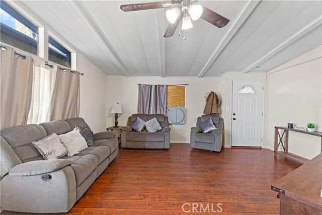 19078 Monterey, Hesperia, CA 92345